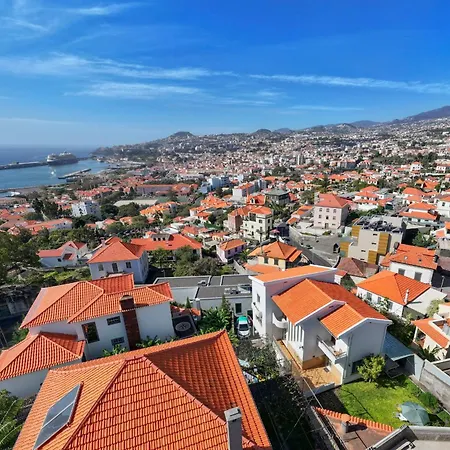 Villa Incredible Sea View - Casa Do Pinheiro Funchal